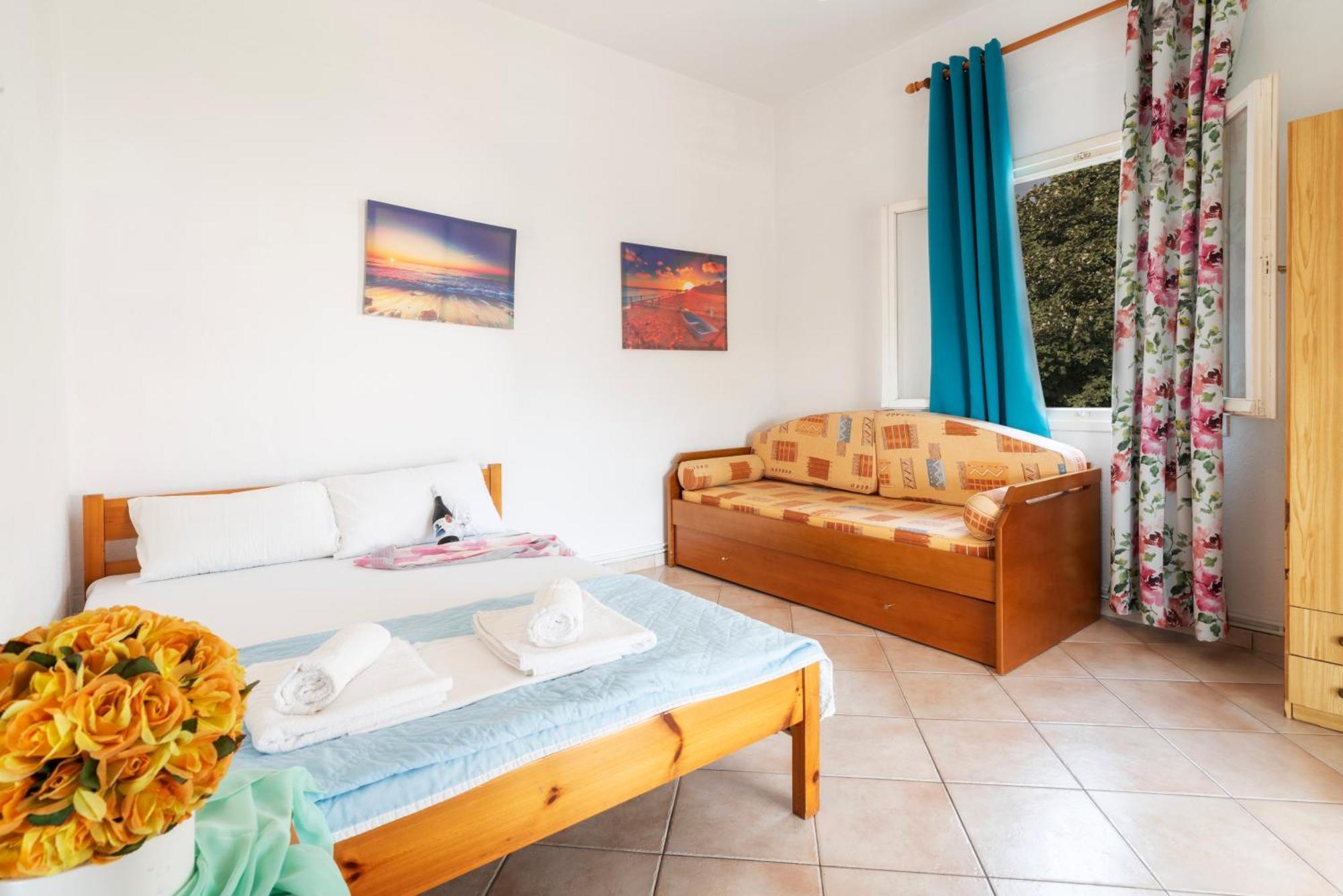 Marilena Apartments Anastasiou Velika  Exterior photo